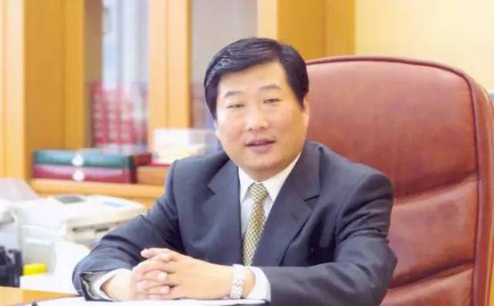 谭旭光汽车产业整合再下一城——中通客车实控人变为山东重工集团