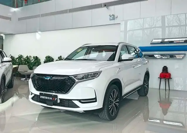 10万级超值SUV 2021款欧尚X7到店实拍 